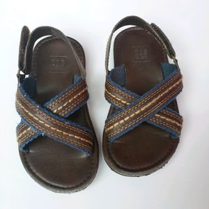 BABY GAP | Crisscross Strap Sandals | 7/8